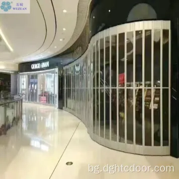 Прозрачна пластмасова сгъваема врата за мол